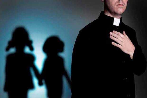 Rahasia Tersembunyi Vatikan: Misteri, Skandal, dan Perebutan Takhta Suci